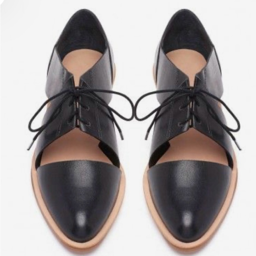 Loeffler Randall Willa Cut Out Oxford Size 7, New